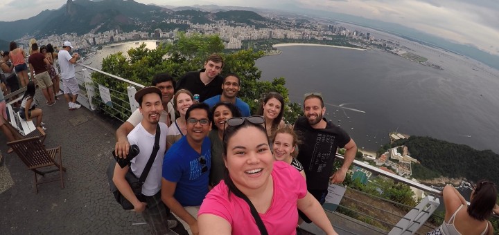 シュガーローフ山の頂上